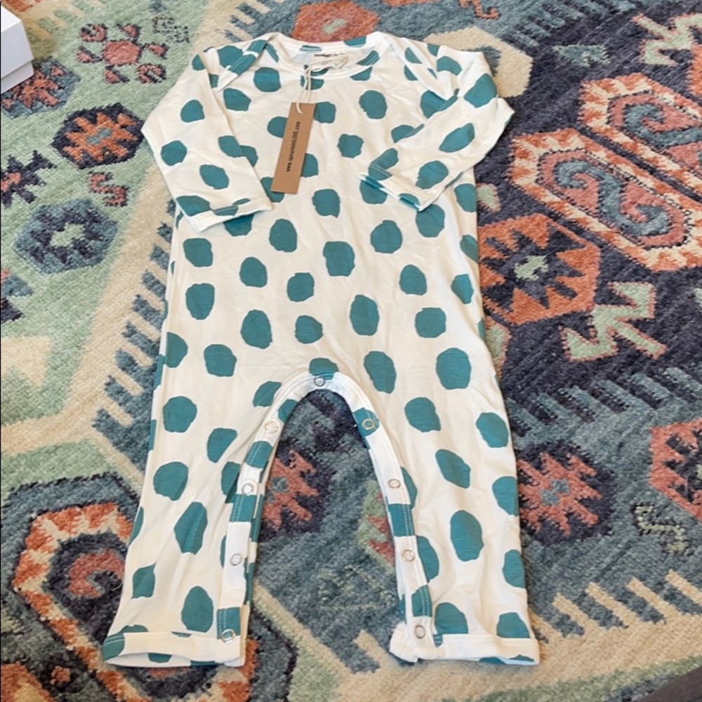 Spearmint love emerald dot onesie